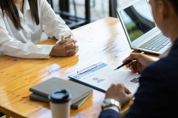 Simplifiez votre recherche d'emploi à Draguignan avec des sites de recrutement